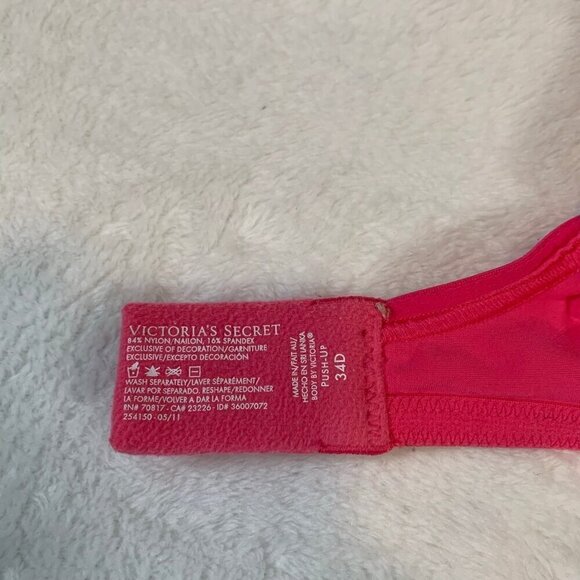 Victoria's Secret lace detail push up bra - 34D - Picture 6 of 6